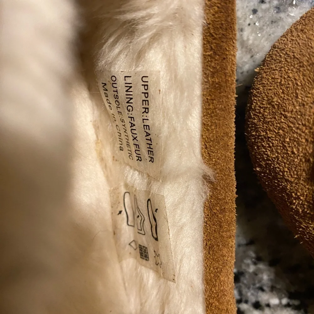 J.crew kids moccasins. Very good condition. Never worn.